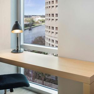 King Room Mobility accessible